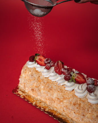 Scrumptious Special Swiss Roll - Crema Pasticcera & Strawberries & Flaky Puff Pastry