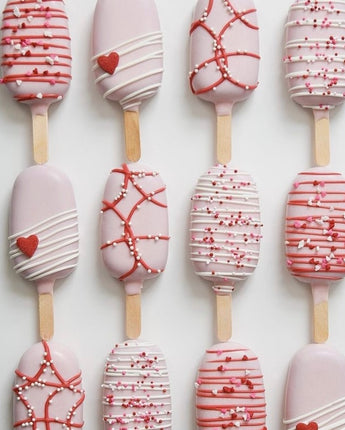 Valentines Cakesicles