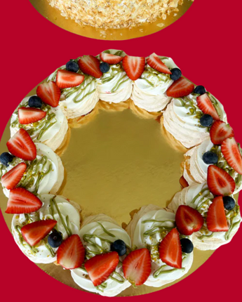 Pavlova Wreath